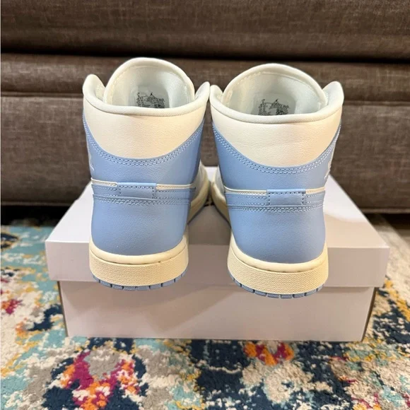 Size 9 - Women’s Air Jordan 1 Mid “Psychic Blue Sail Coconut Milk” - Picture 5 of 5